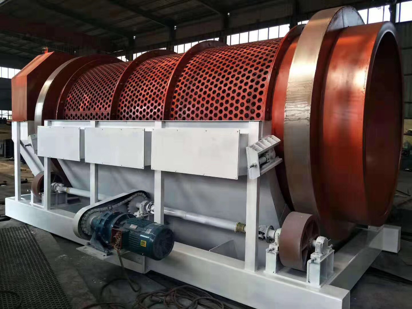 密封滾筒篩設計有哪些優(yōu)勢？